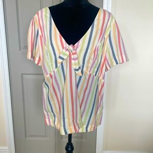 So cute Old Navy top. Size XL